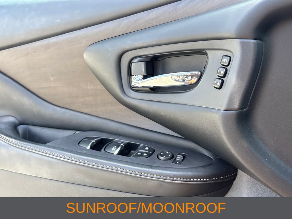 Used 2019 Nissan Murano Platinum w/ Cargo Package FWD image 9