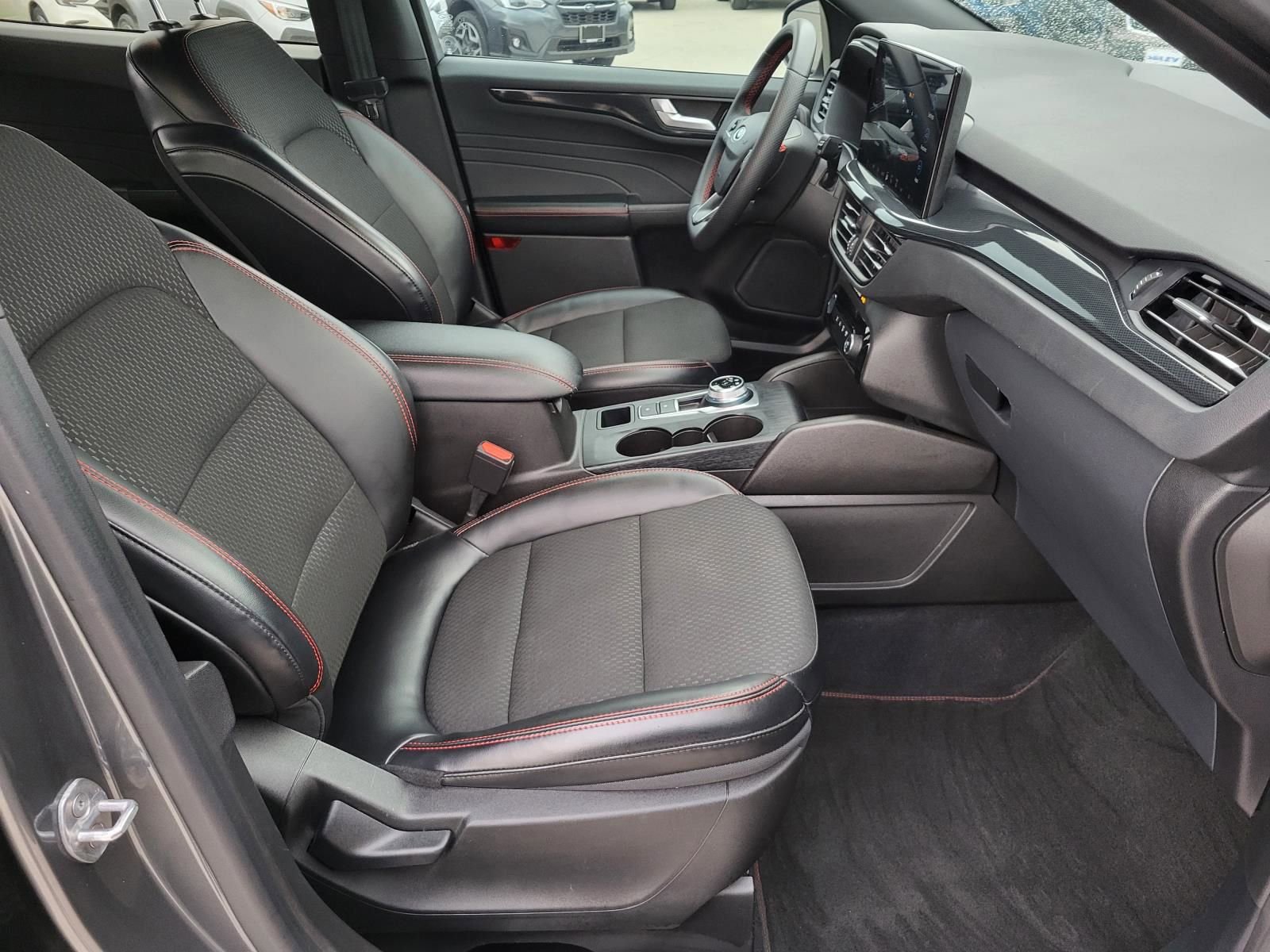 Used 2023 Ford Escape ST-Line w/ Tech Pack #1 image 8