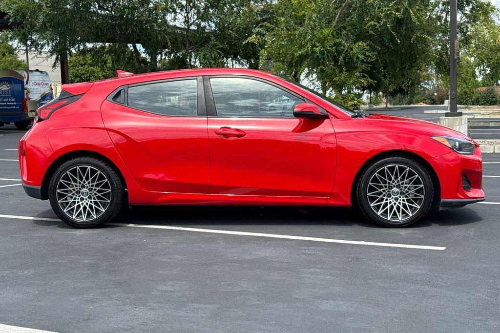 Used 2019 Hyundai Veloster 2.0 FWD image 10