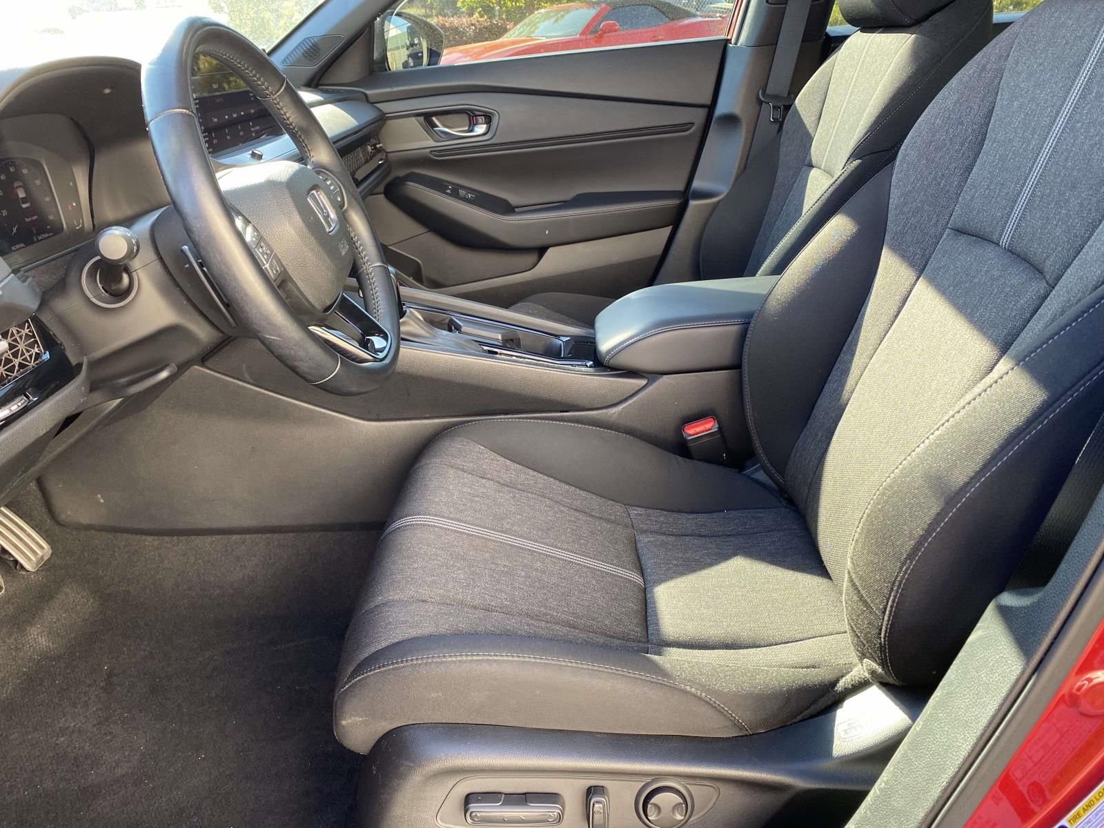 Used 2023 Honda Accord Sport image 14