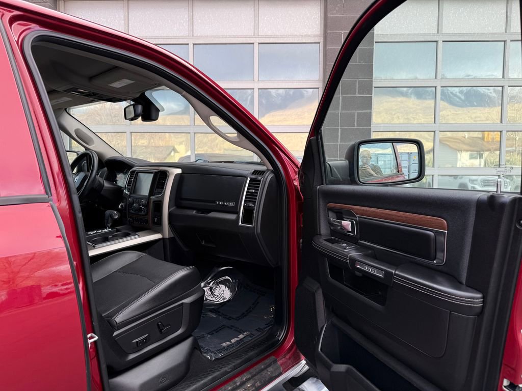 Used 2013 RAM 1500 Laramie w/ Convenience Group image 15
