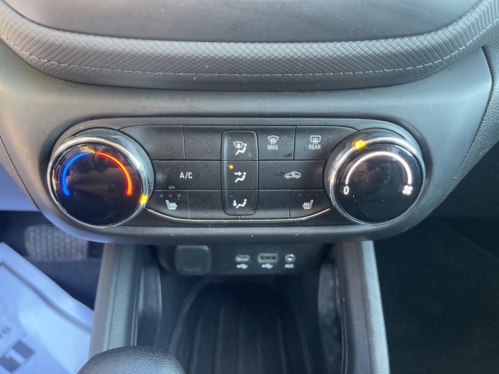 Certified 2022 Chevrolet TrailBlazer LT w/ Driver Confidence Package image 24