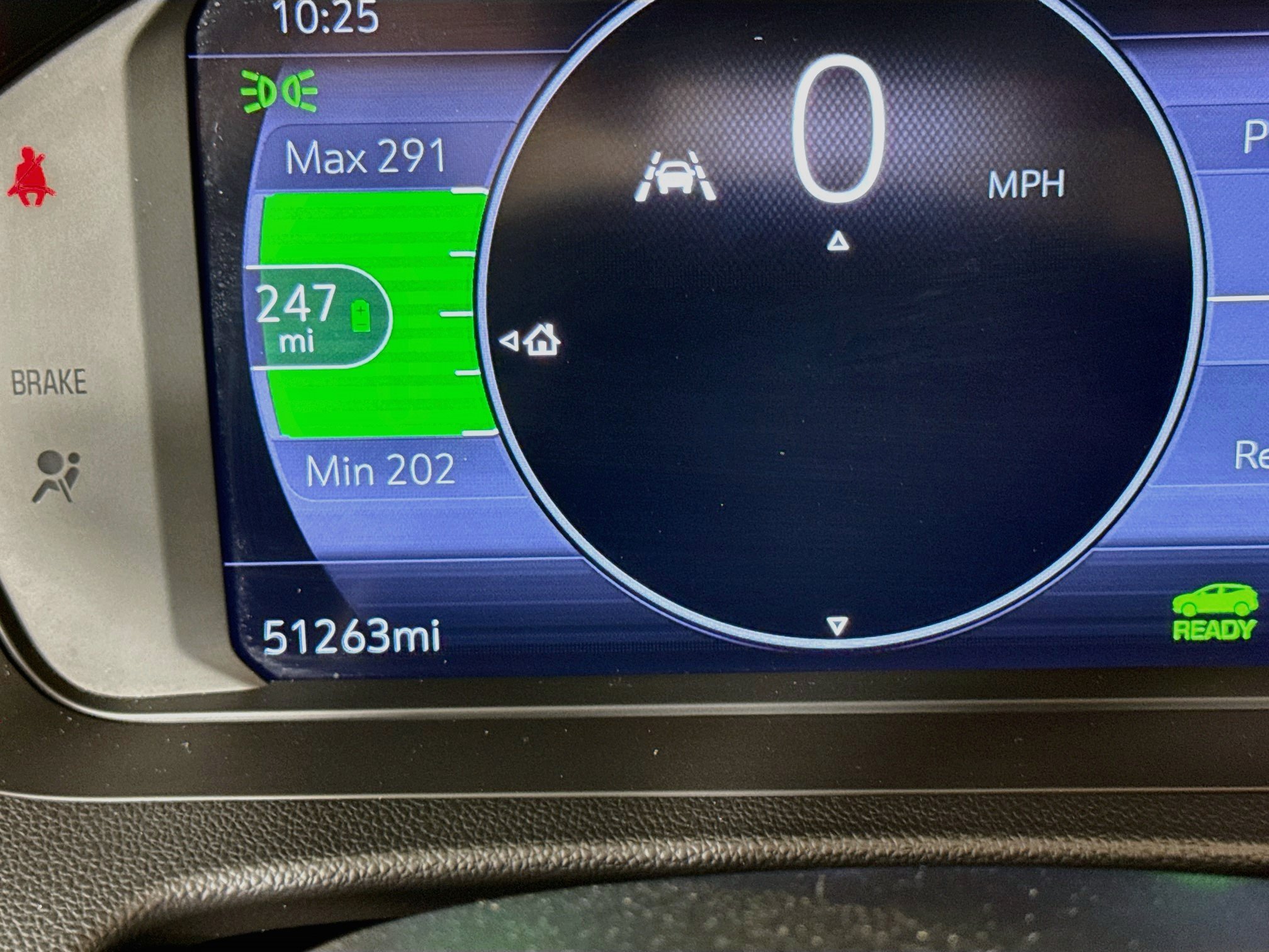 Used 2022 Chevrolet Bolt EUV LT w/ Comfort Package FWD image 14