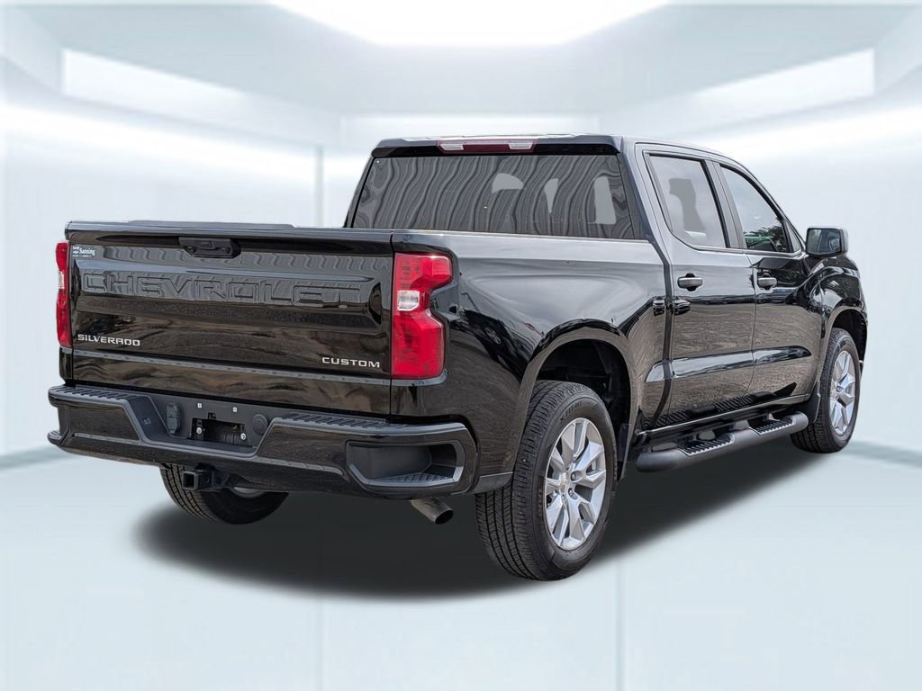Used 2023 Chevrolet Silverado 1500 Custom image 6