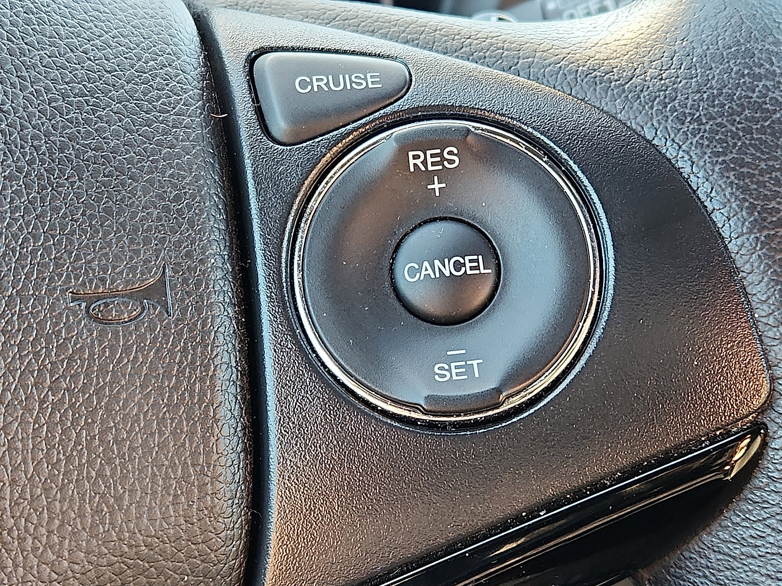 Used 2022 Honda HR-V Sport image 21