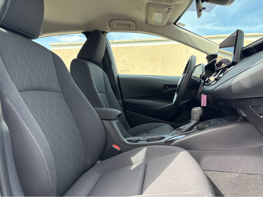 Used 2024 Toyota Corolla LE FWD image 24
