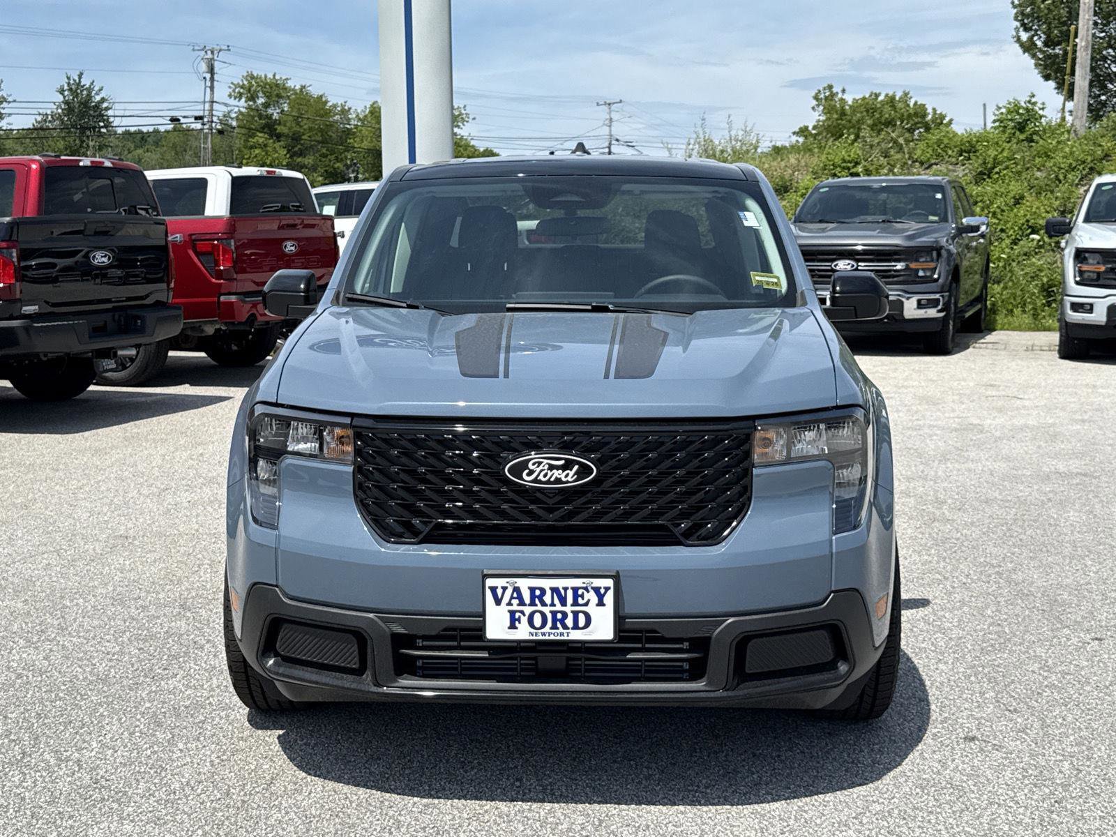 New 2025 Ford Maverick XLT w/ XLT Luxury Package image 2