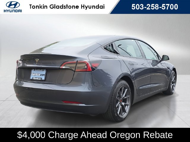 Used 2023 Tesla Model 3 Standard Range RWD image 3