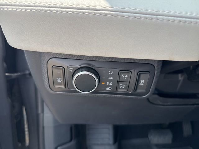 Used 2023 Ford Mustang Mach-E Premium image 18