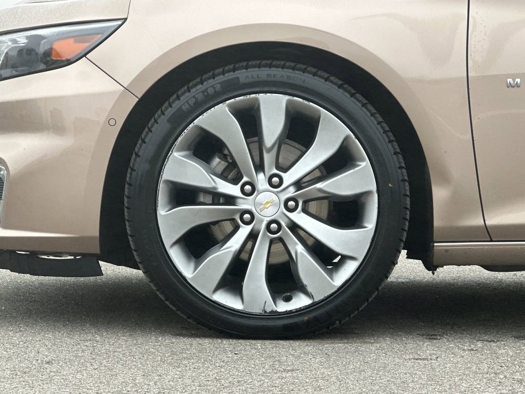 Used 2018 Chevrolet Malibu Premier w/ Premier Sun and Wheel Package image 47