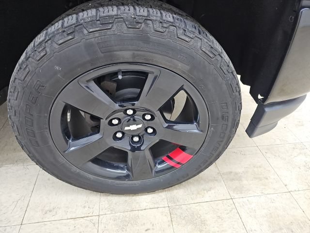 Used 2018 Chevrolet Silverado 1500 LTZ Z71 w/ Redline Edition AWD/4WD image 5