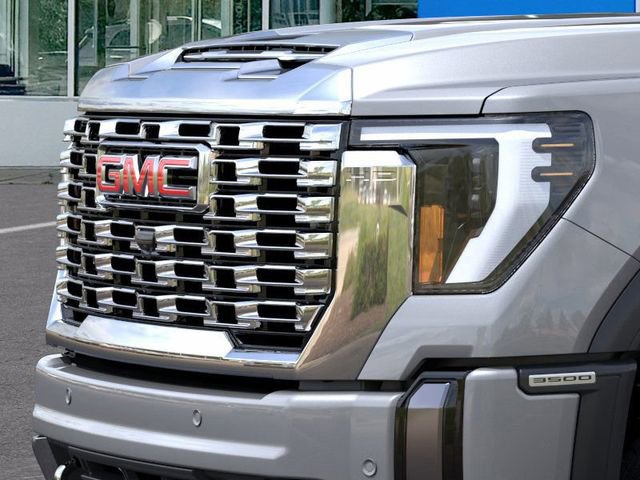 New 2026 GMC Sierra 3500 Denali w/ Denali Reserve Package image 13