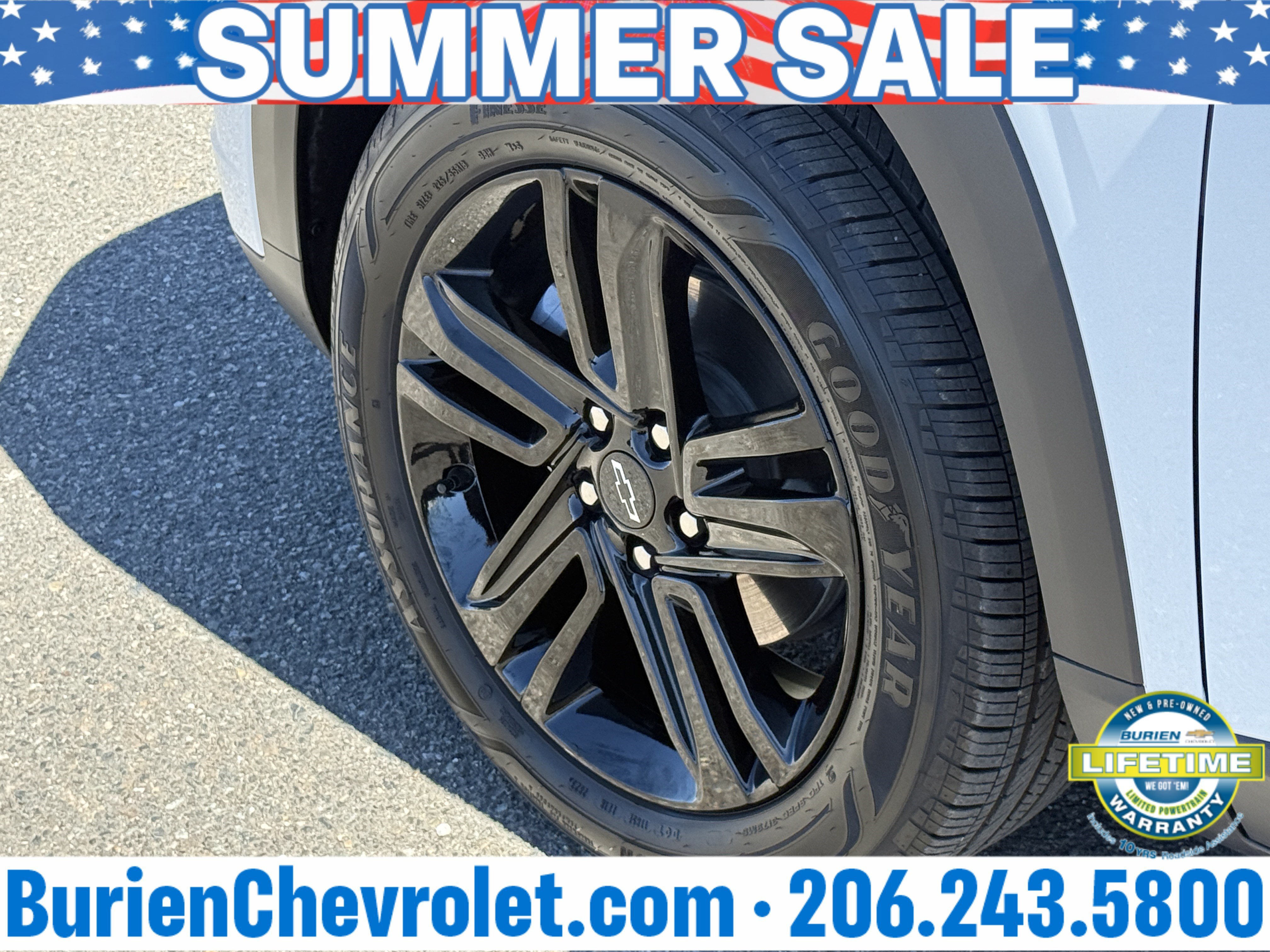 Used 2024 Chevrolet Trax ACTIV w/ Sunroof Package FWD image 30