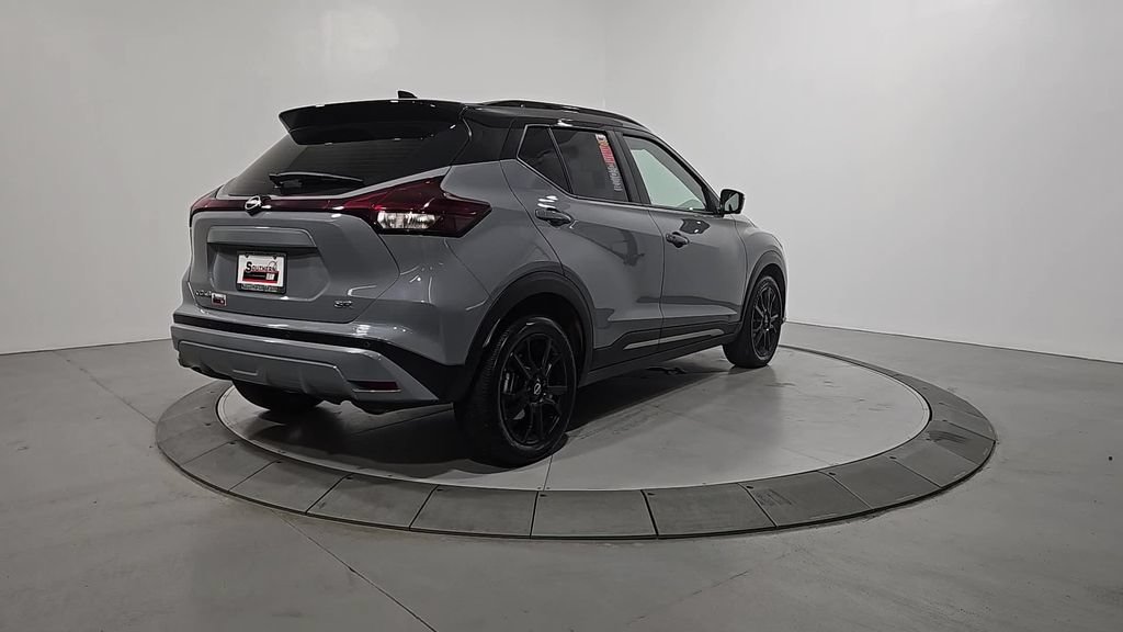 Used 2024 Nissan Kicks SR FWD image 5