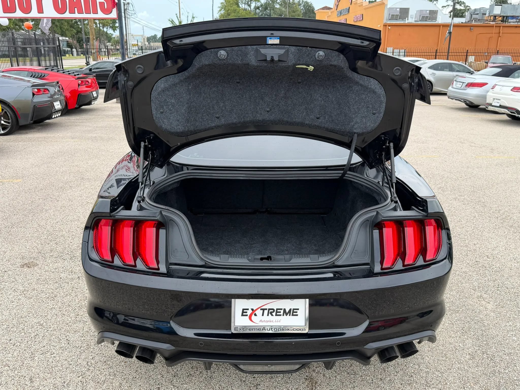 Used 2019 Ford Mustang GT Premium w/ Equipment Group 401A RWD image 39
