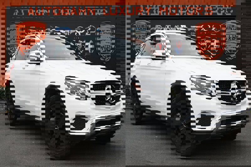 Used 2018 Mercedes-Benz GLC 300 4MATIC Coupe image 1