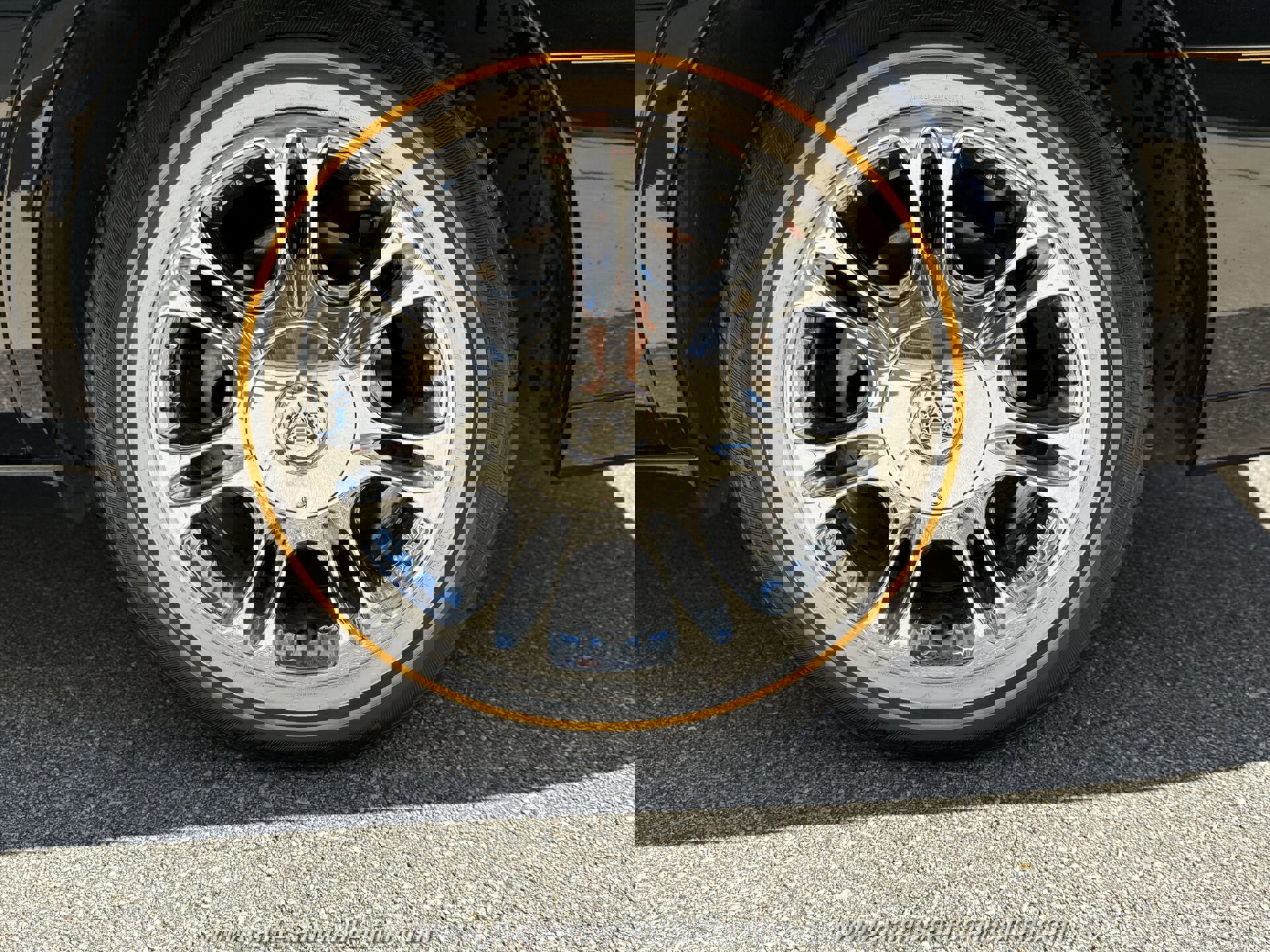 Used 2011 Cadillac DTS Premium image 39