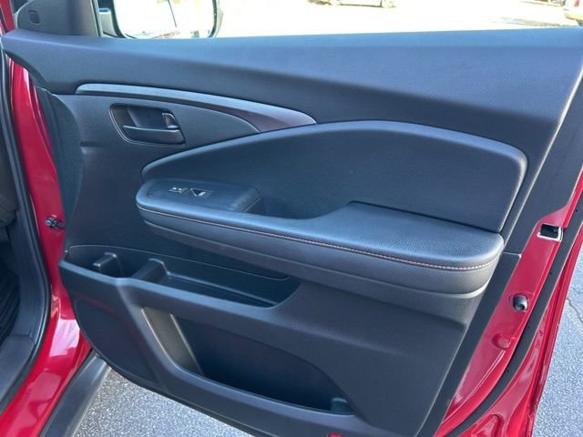 Used 2022 Honda Passport TrailSport image 42