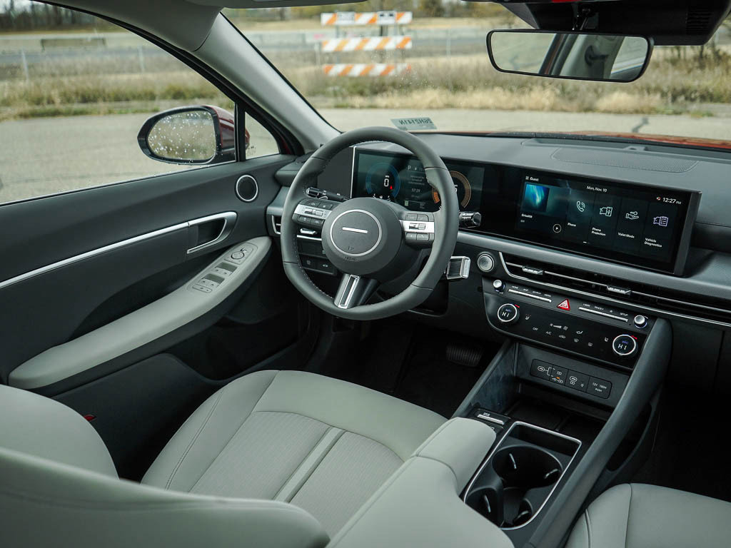 New 2026 Hyundai Sonata SEL image 13