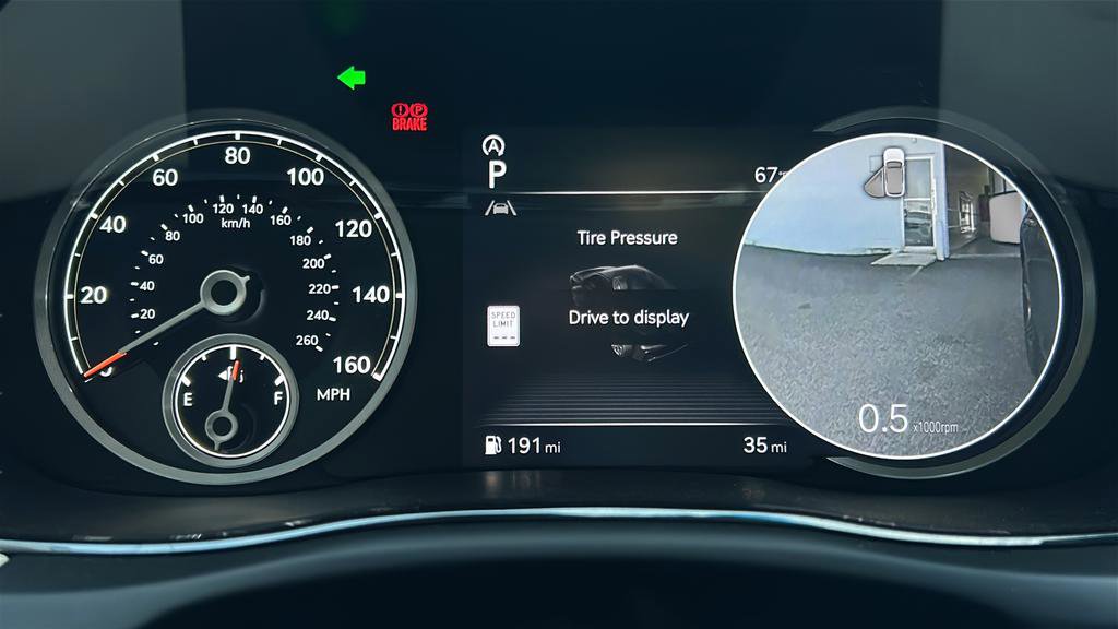 Used 2025 Genesis GV70 3.5T Sport w/ Sport Advanced Package AWD/4WD image 24