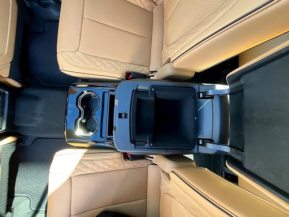 New 2025 Jeep Grand Cherokee L Summit image 36