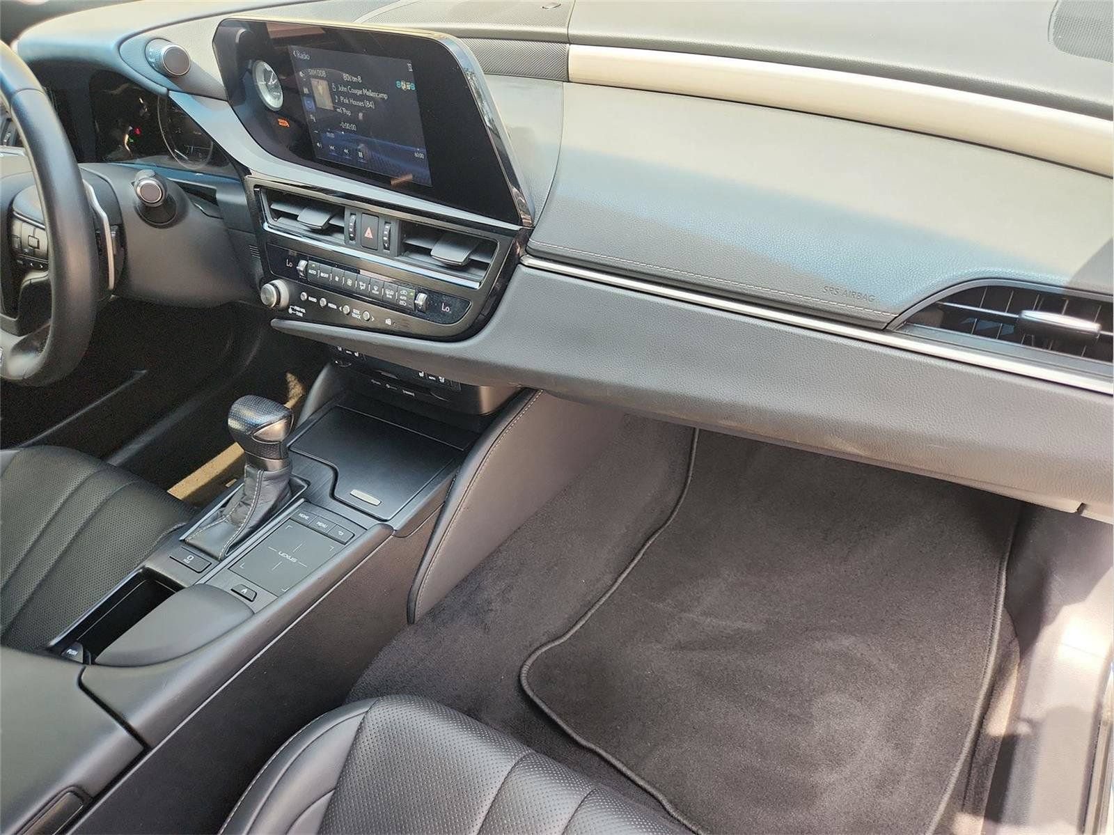 Used 2022 Lexus ES 350 F Sport w/ Accessory Package 2 FWD image 28
