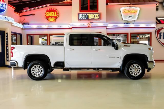 Used 2026 Chevrolet Silverado 2500 LT AWD/4WD image 11