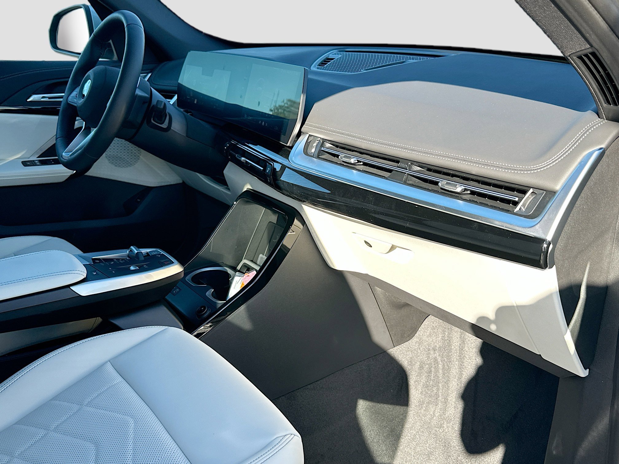 New 2026 BMW X1 xDrive28i w/ Convenience Package image 24