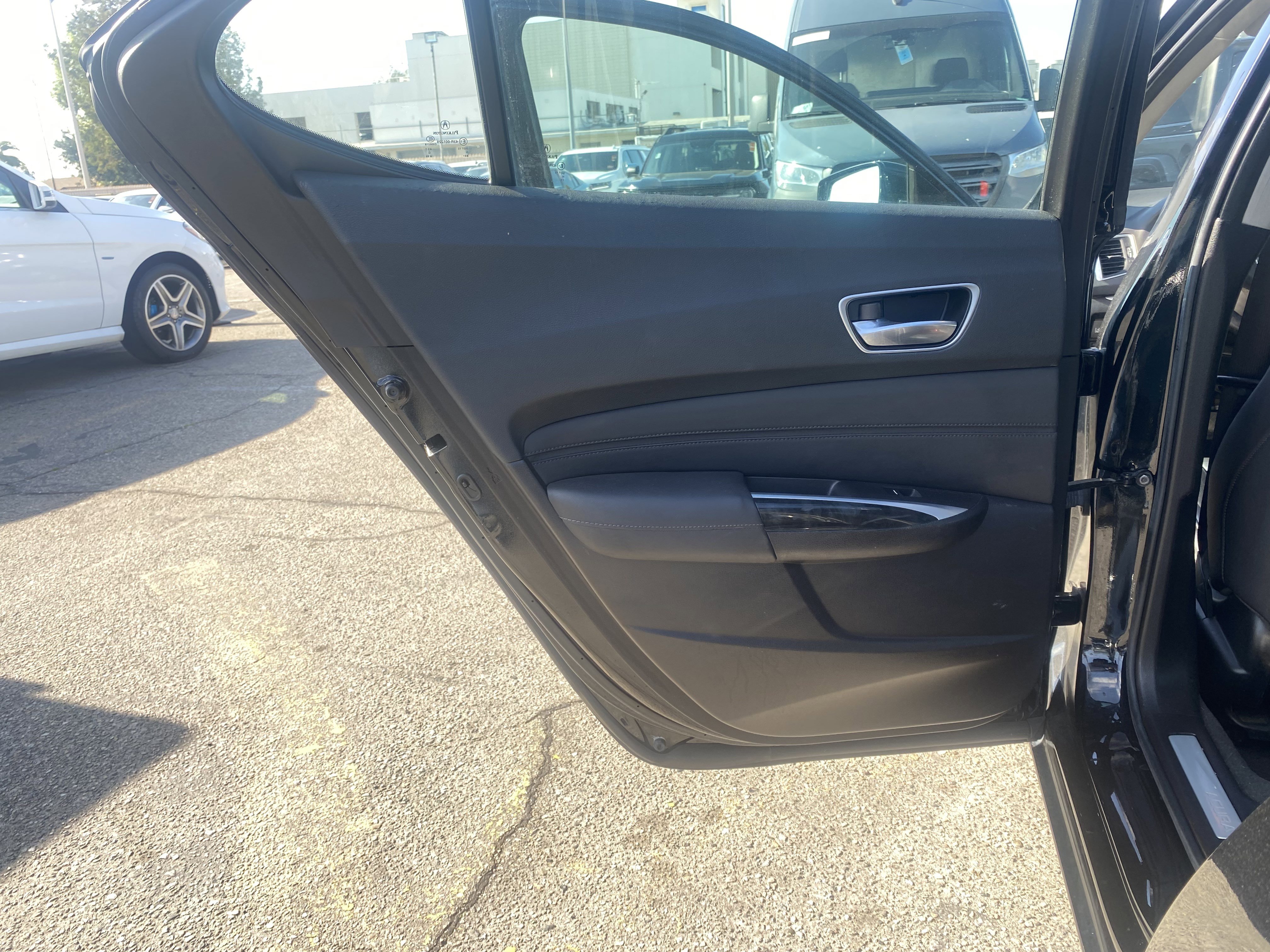 Used 2020 Acura TLX FWD image 19