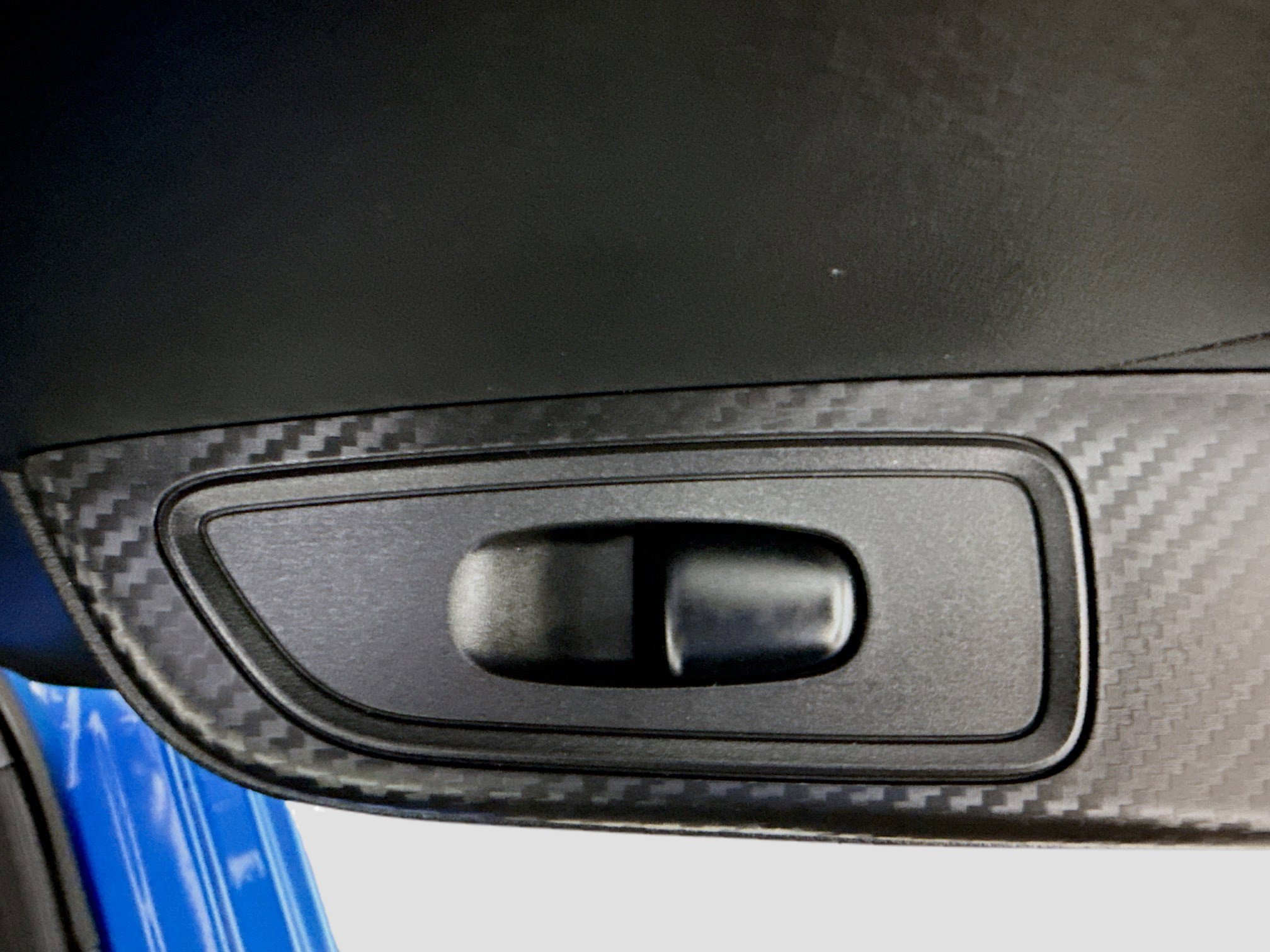 Used 2024 Nissan Versa SV w/ Trunk Package image 31