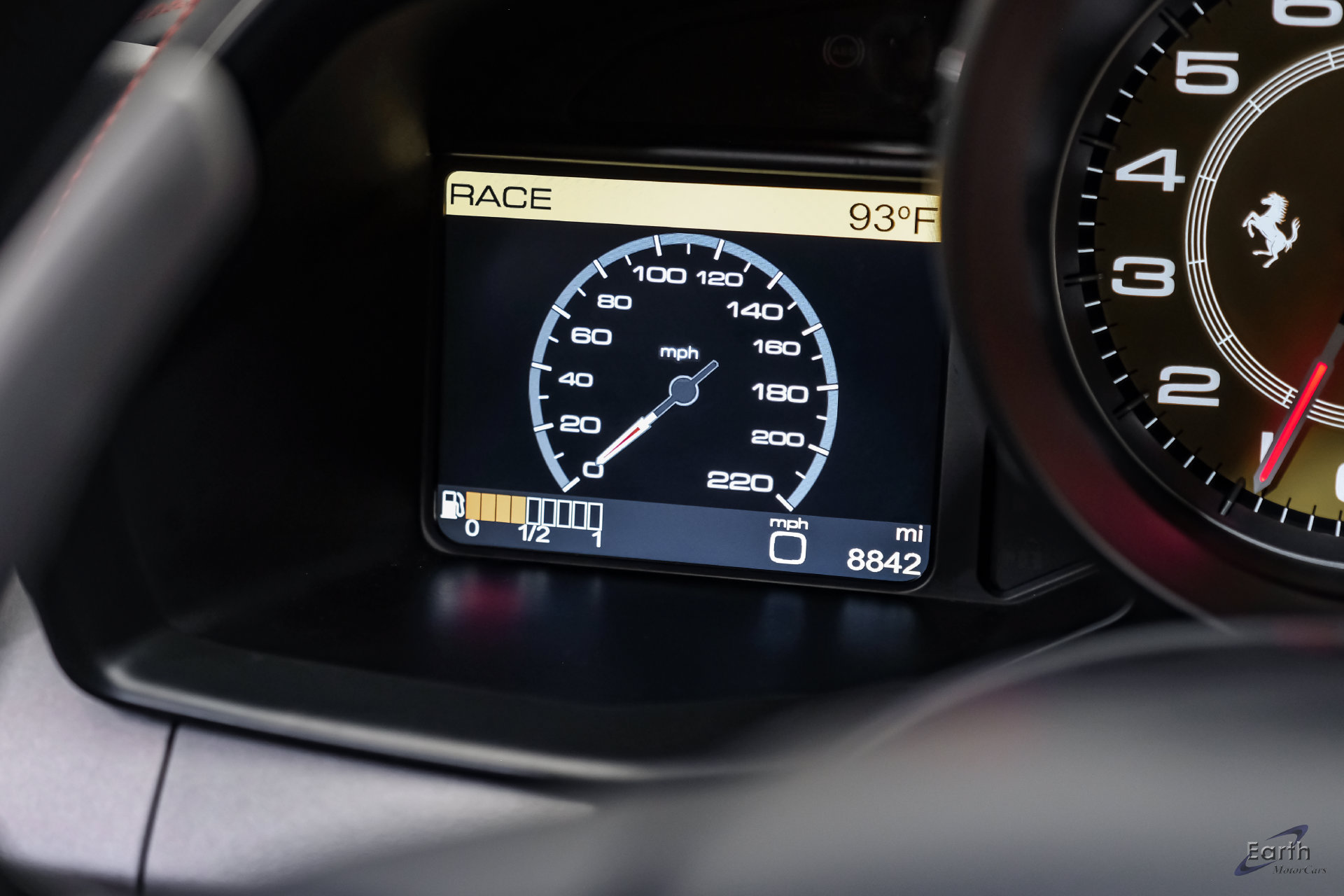 Used 2014 Ferrari 458 Italia Coupe RWD image 96