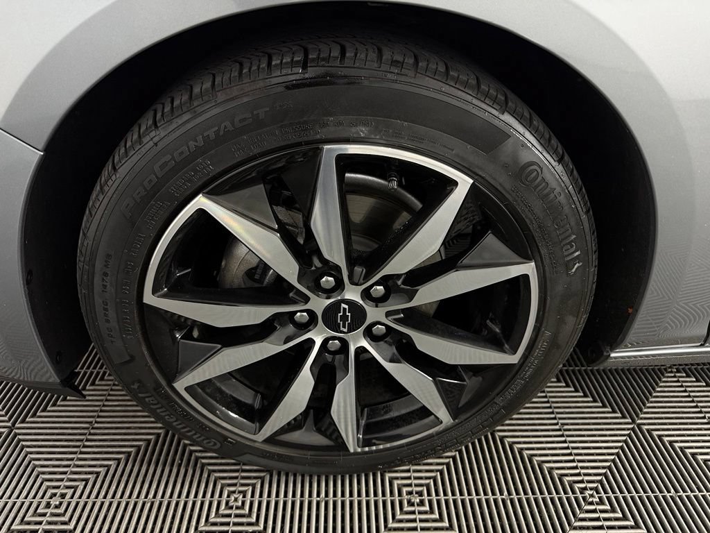 Used 2025 Chevrolet Malibu RS FWD image 10