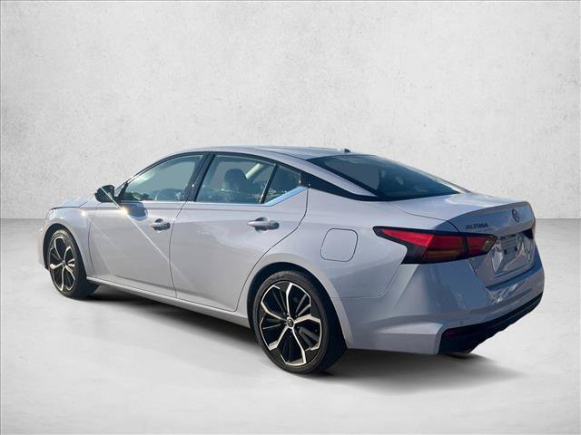 Used 2025 Nissan Altima 2.5 SR FWD image 5