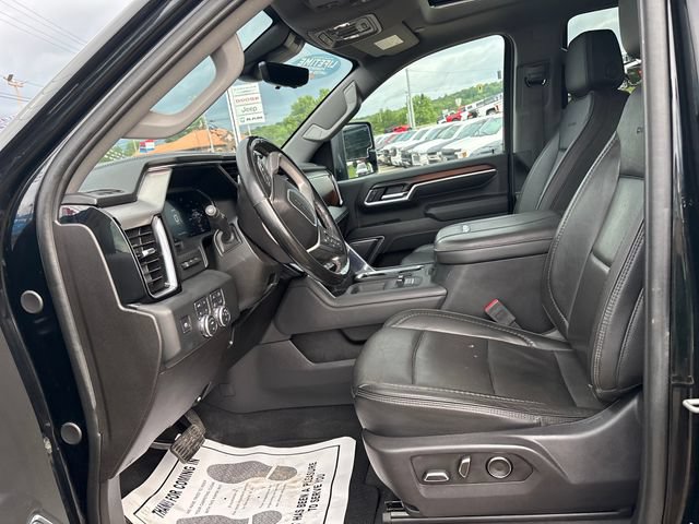 Used 2025 GMC Sierra 3500 Denali w/ Denali Reserve Package AWD/4WD image 8