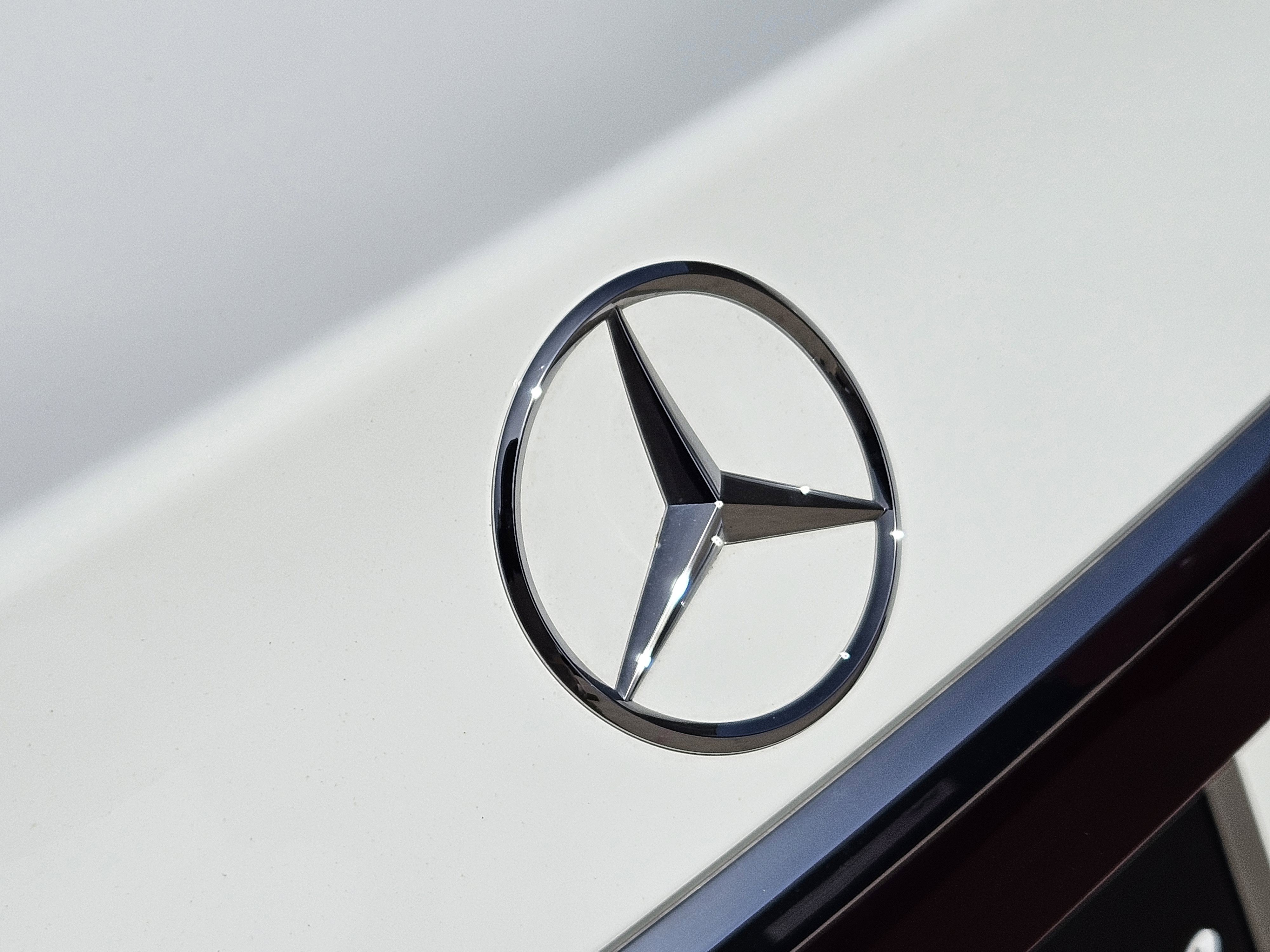 Certified 2024 Mercedes-Benz E 350 4MATIC Sedan image 9