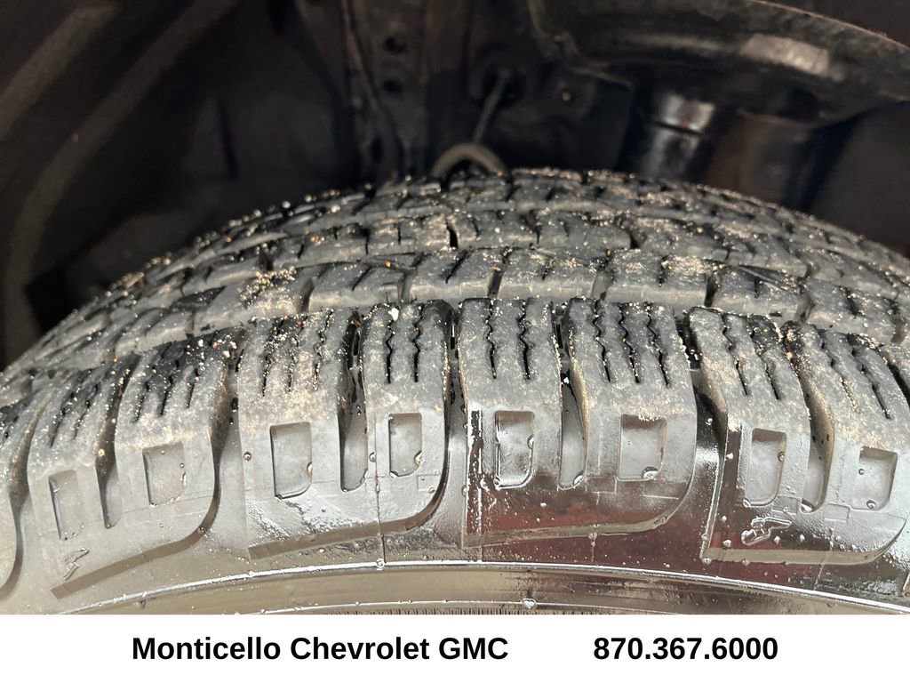 Used 2020 Toyota RAV4 LE image 27