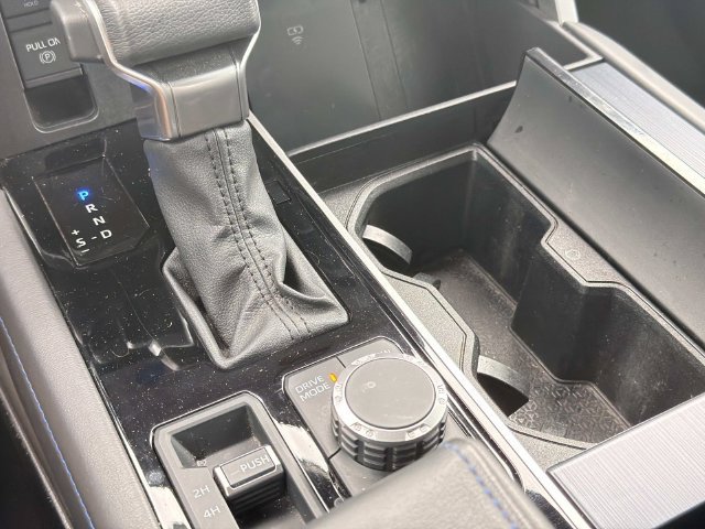 Used 2025 Toyota Tundra Platinum AWD/4WD image 29