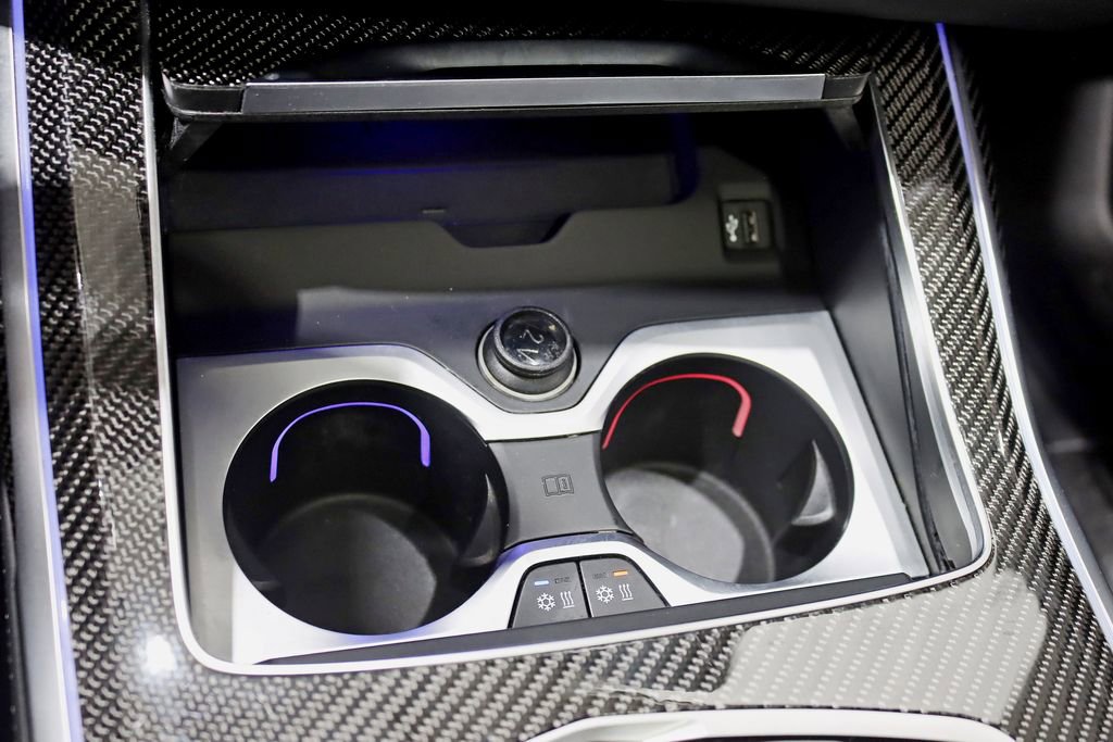 Used 2024 BMW X7 M60i w/ Executive Package image 28