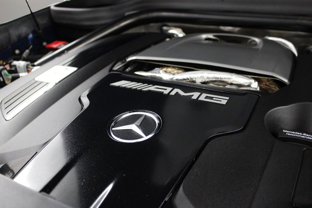 Used 2025 Mercedes-Benz G 63 AMG 4MATIC image 16
