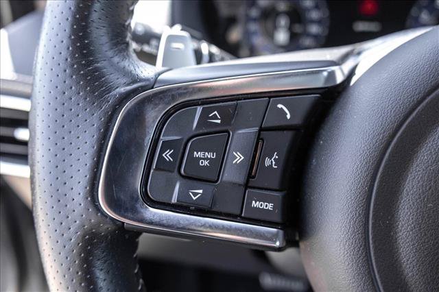 Used 2020 Jaguar F-PACE SVR AWD/4WD image 14