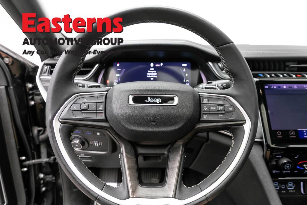Used 2024 Jeep Grand Cherokee Limited 4xe AWD/4WD image 10