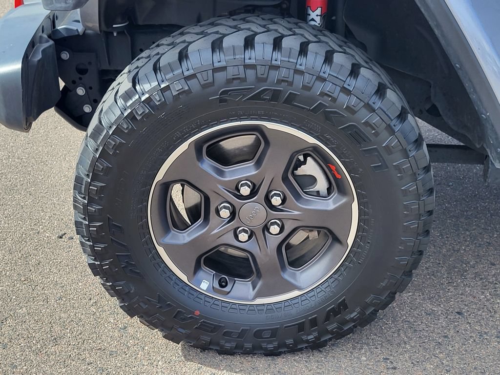 Used 2021 Jeep Gladiator Rubicon AWD/4WD image 11