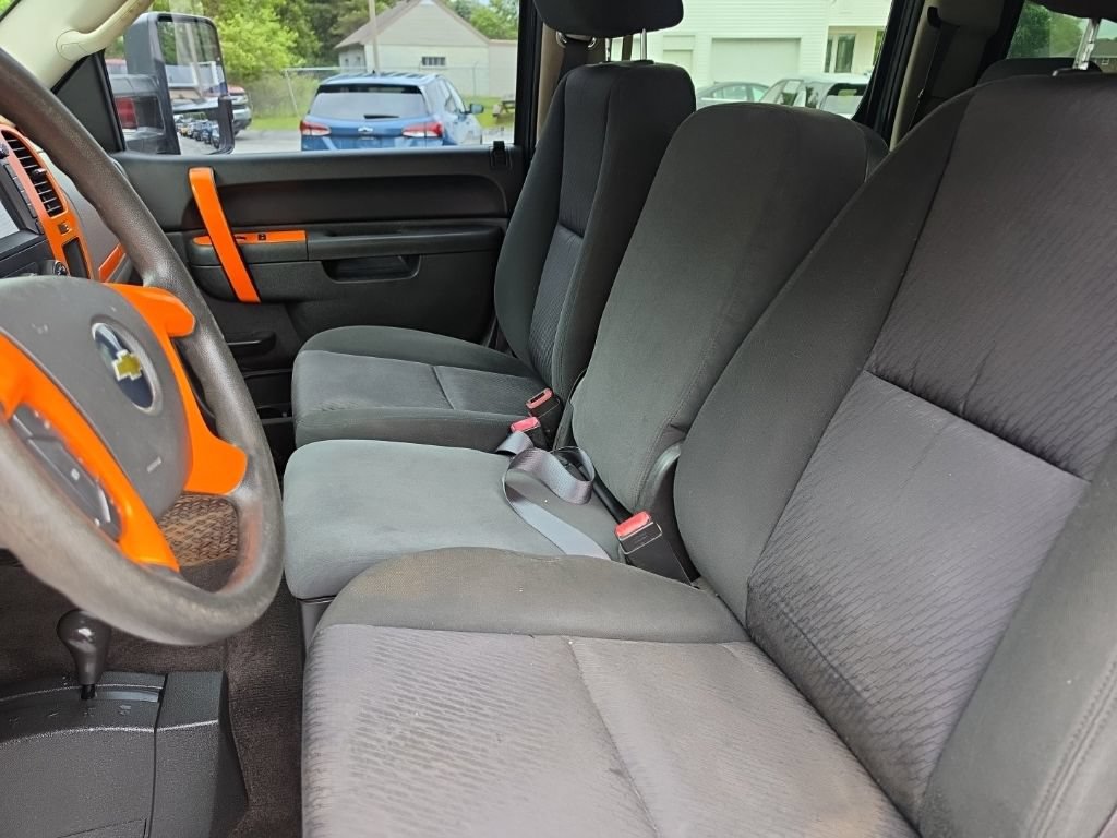 Used 2011 Chevrolet Silverado 1500 LS AWD/4WD image 12