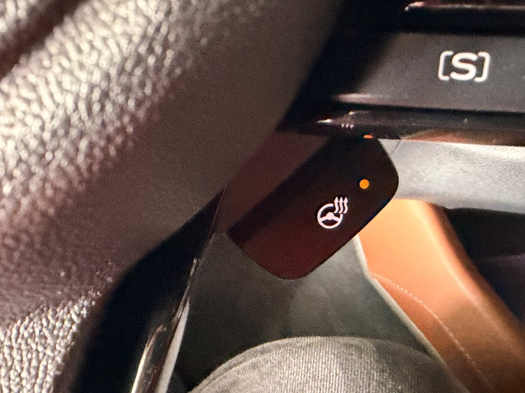 Used 2025 Subaru Forester Touring AWD/4WD image 18