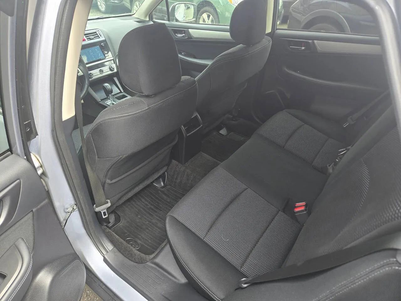 Used 2015 Subaru Outback 2.5i Premium AWD/4WD image 47