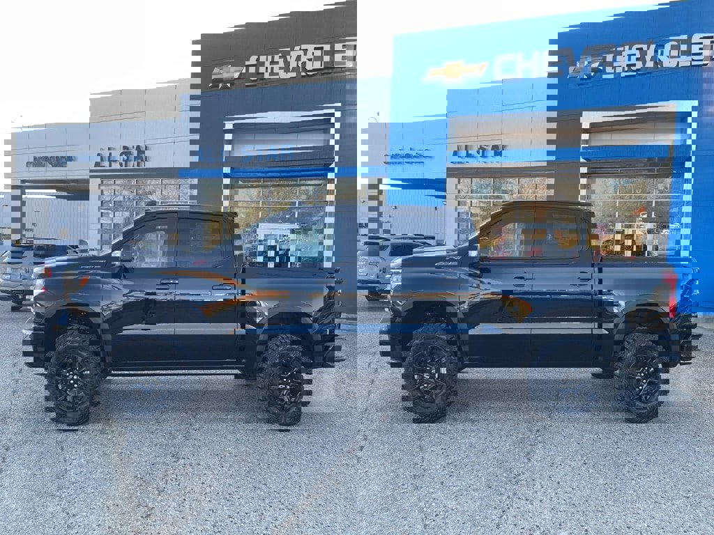 New 2026 Chevrolet Silverado 1500 ZR2 image 4