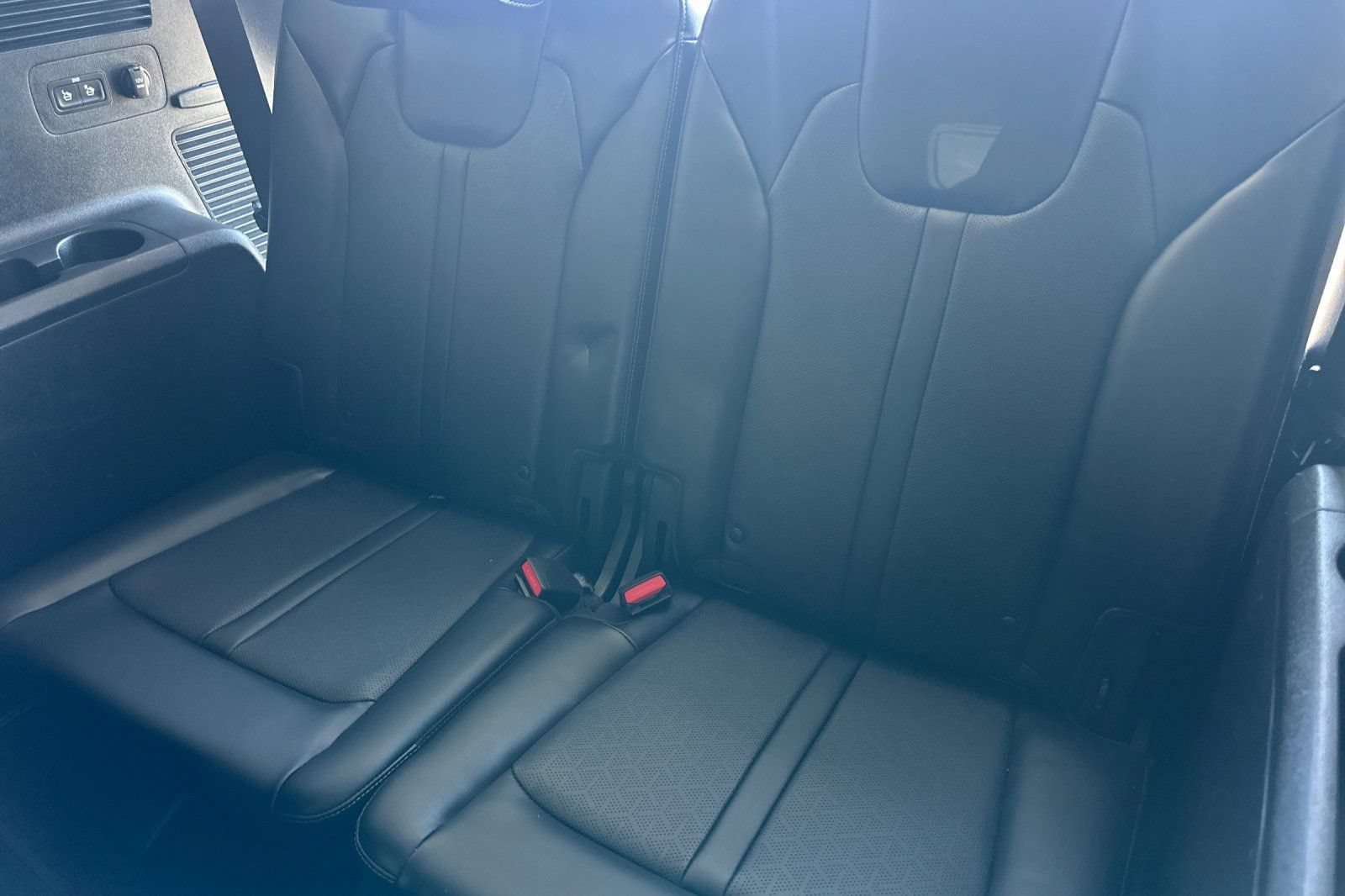 Used 2021 Kia Sorento SX AWD/4WD image 16