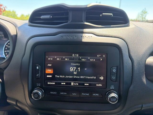 Used 2016 Jeep Renegade Limited AWD/4WD image 24