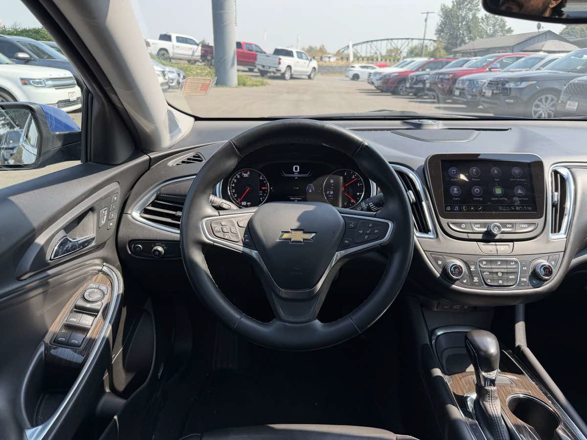 Used 2023 Chevrolet Malibu LT FWD image 22