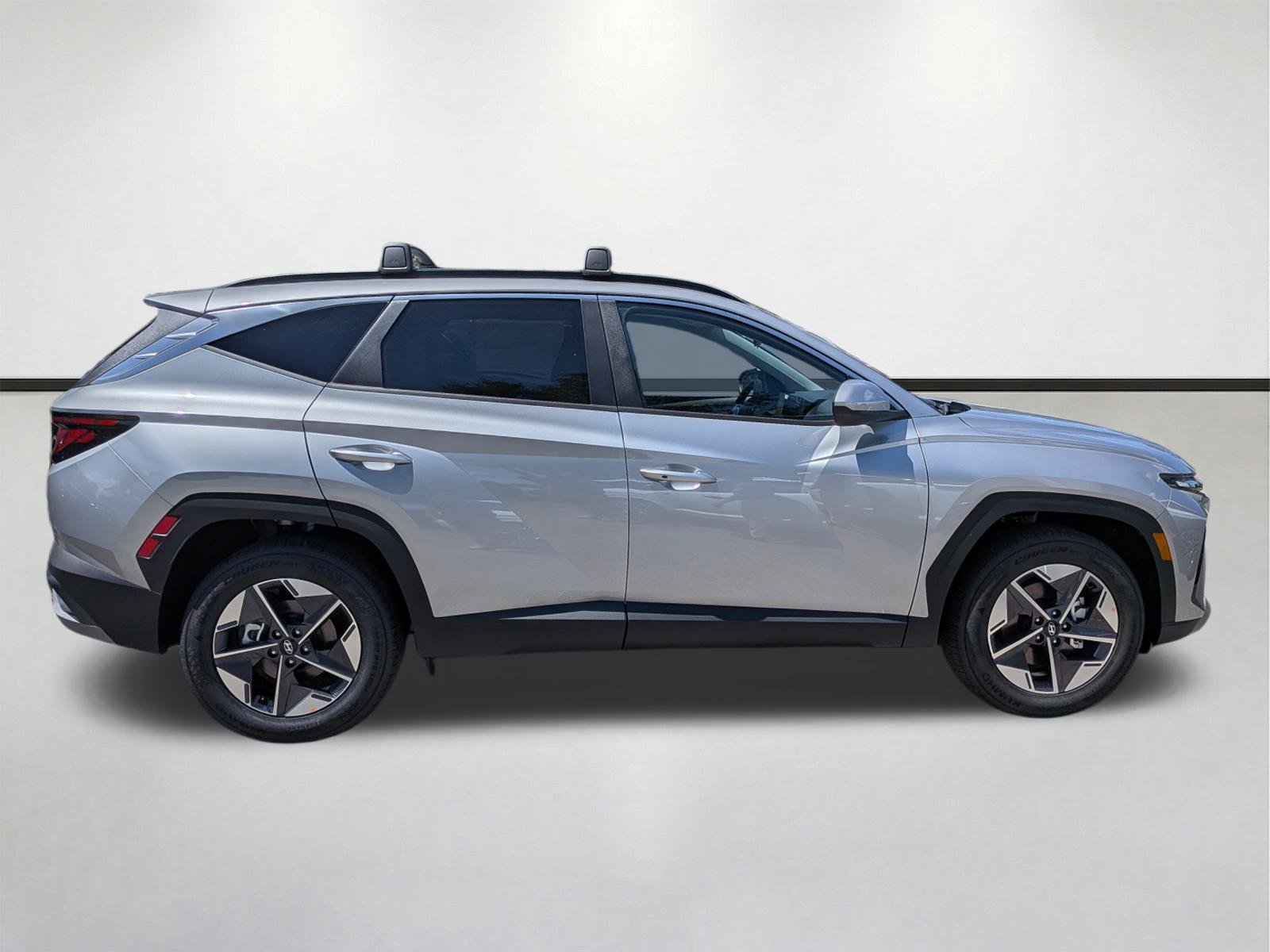 New 2026 Hyundai Tucson SEL Plus FWD image 3